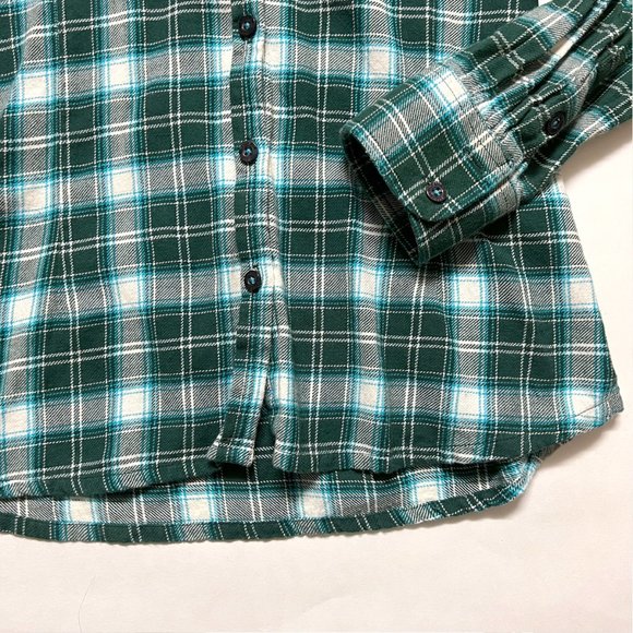 U.S. Polo Assn. Green and White Plaid Flannel Top with Hood (L) - Picture 7 of 10